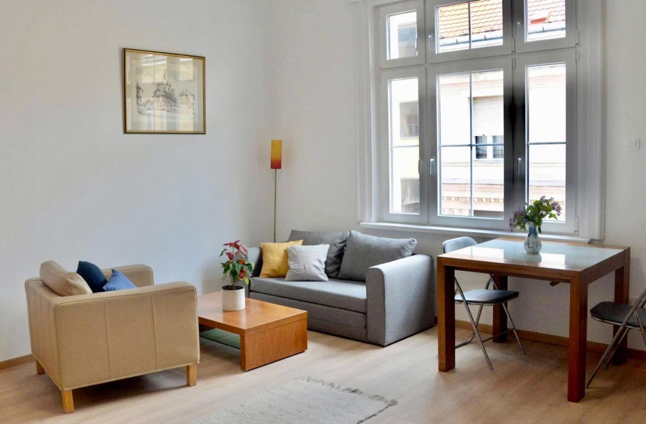 Nick'S Apartment-Spacious, Central And Quiet, By Margit Bridge Budapest Kültér fotó
